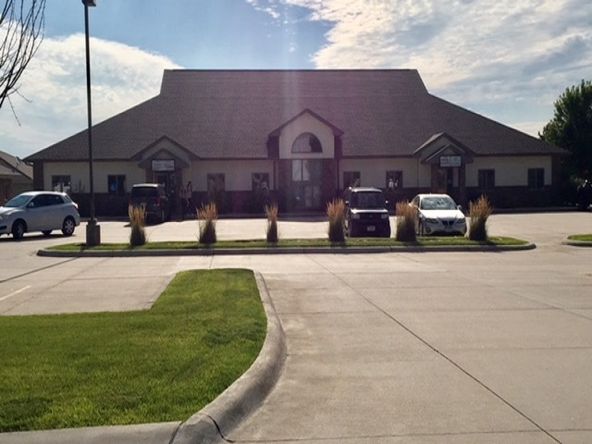 Hillcrest Professional Building: 3715 29th Ave, Kearney, NE 68845